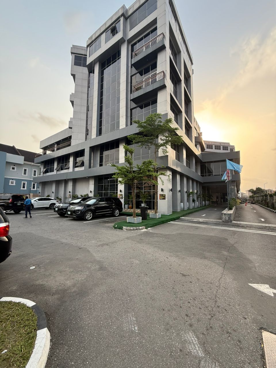 OSBORN LA PALM HOTEL