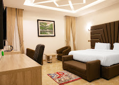 EDIS PREMEIR HOTEL