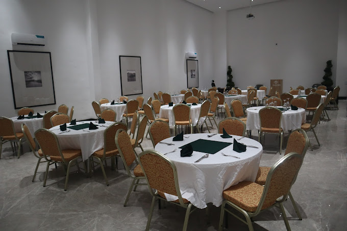 ANDOVER HOTEL