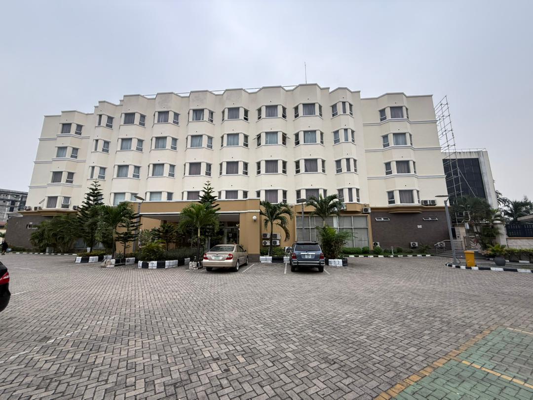 GENESIS REVENTON HOTEL