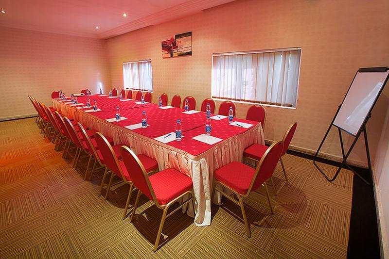 SUMMERSET CONTINENTAL HOTEL