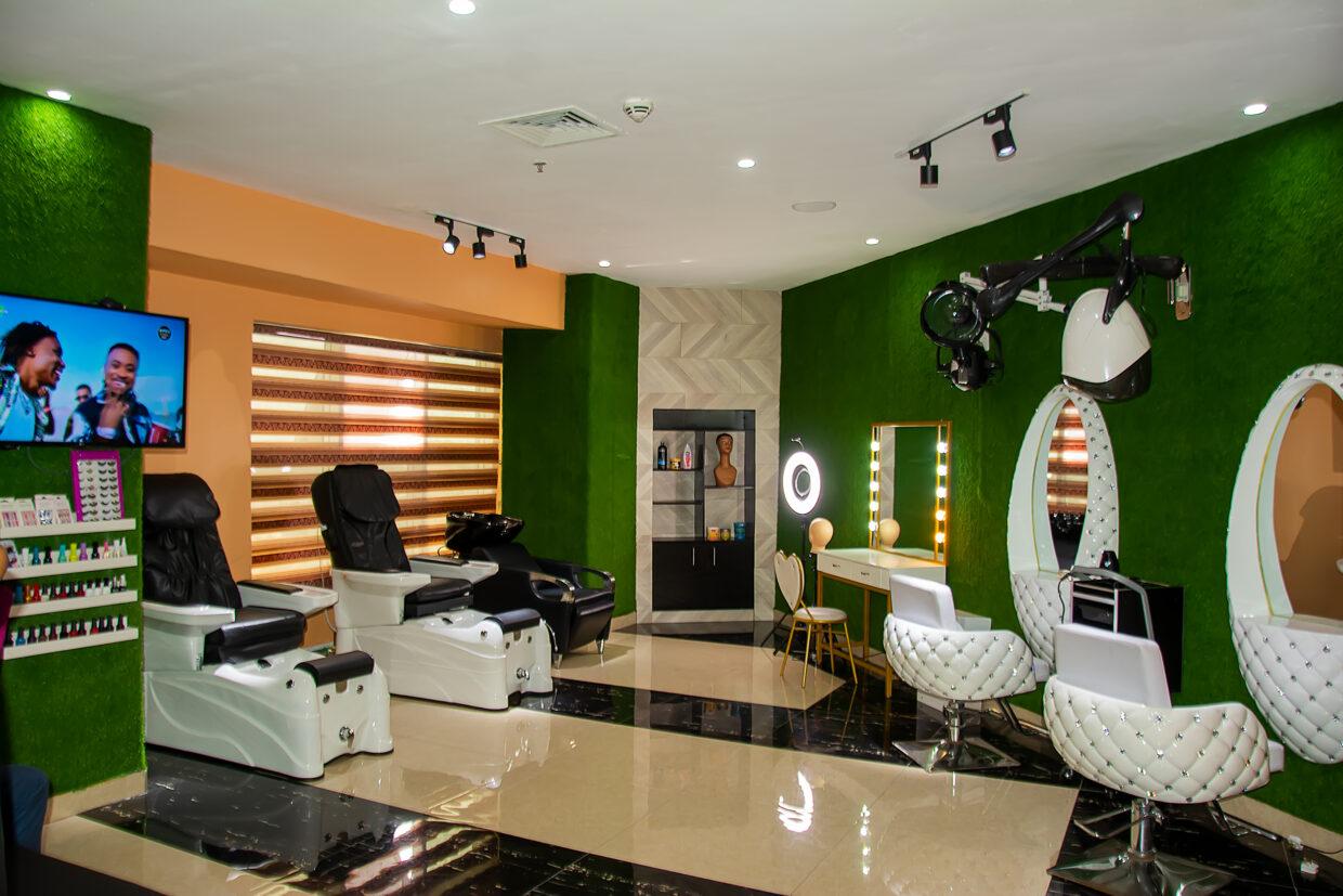 OSBORN LA PALM HOTEL