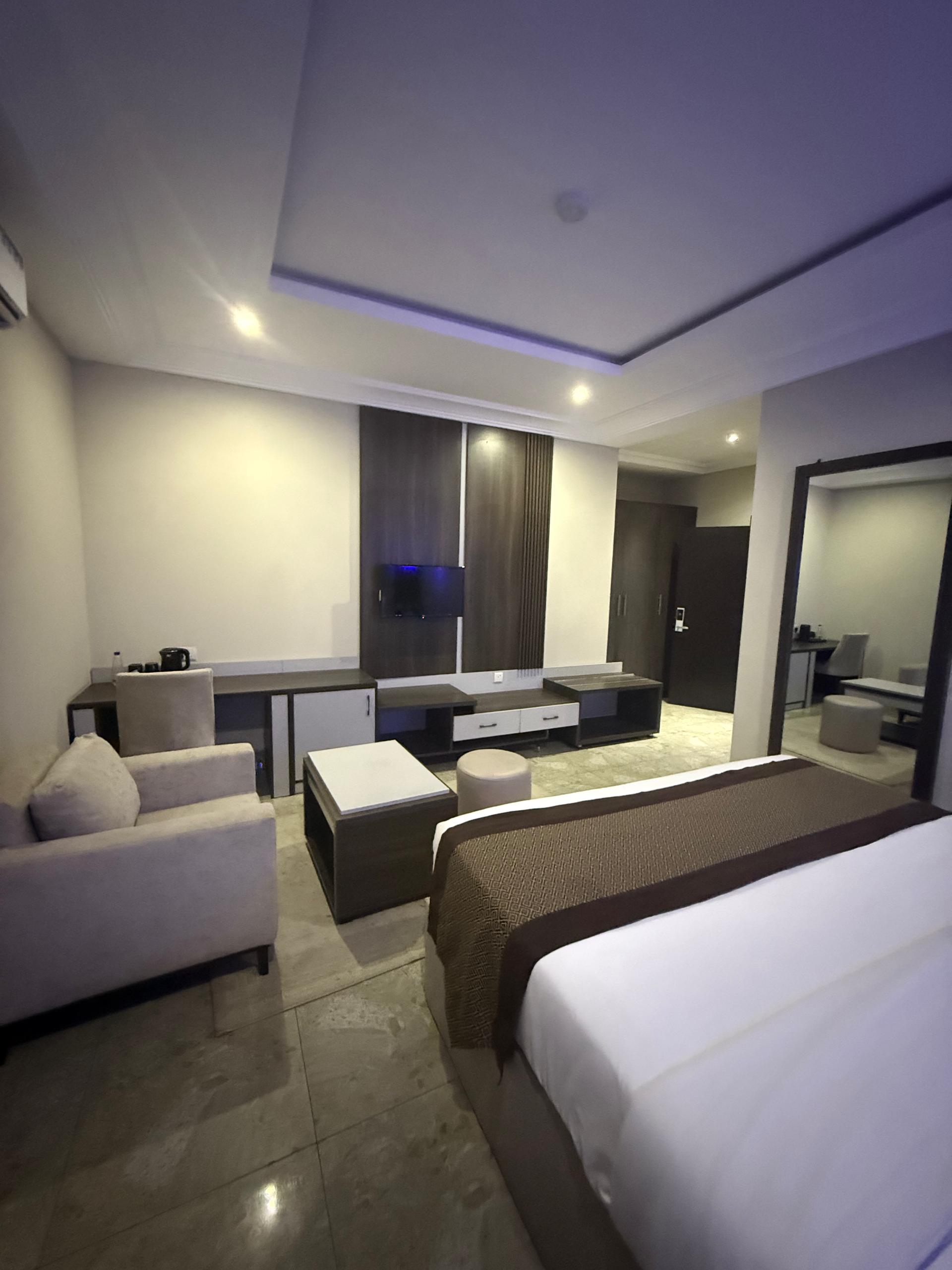 MARVEL HOTEL & SUITES