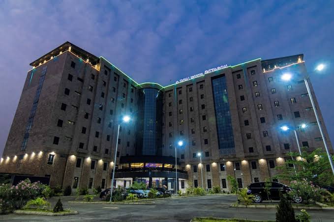 BON OCTAGON HOTEL