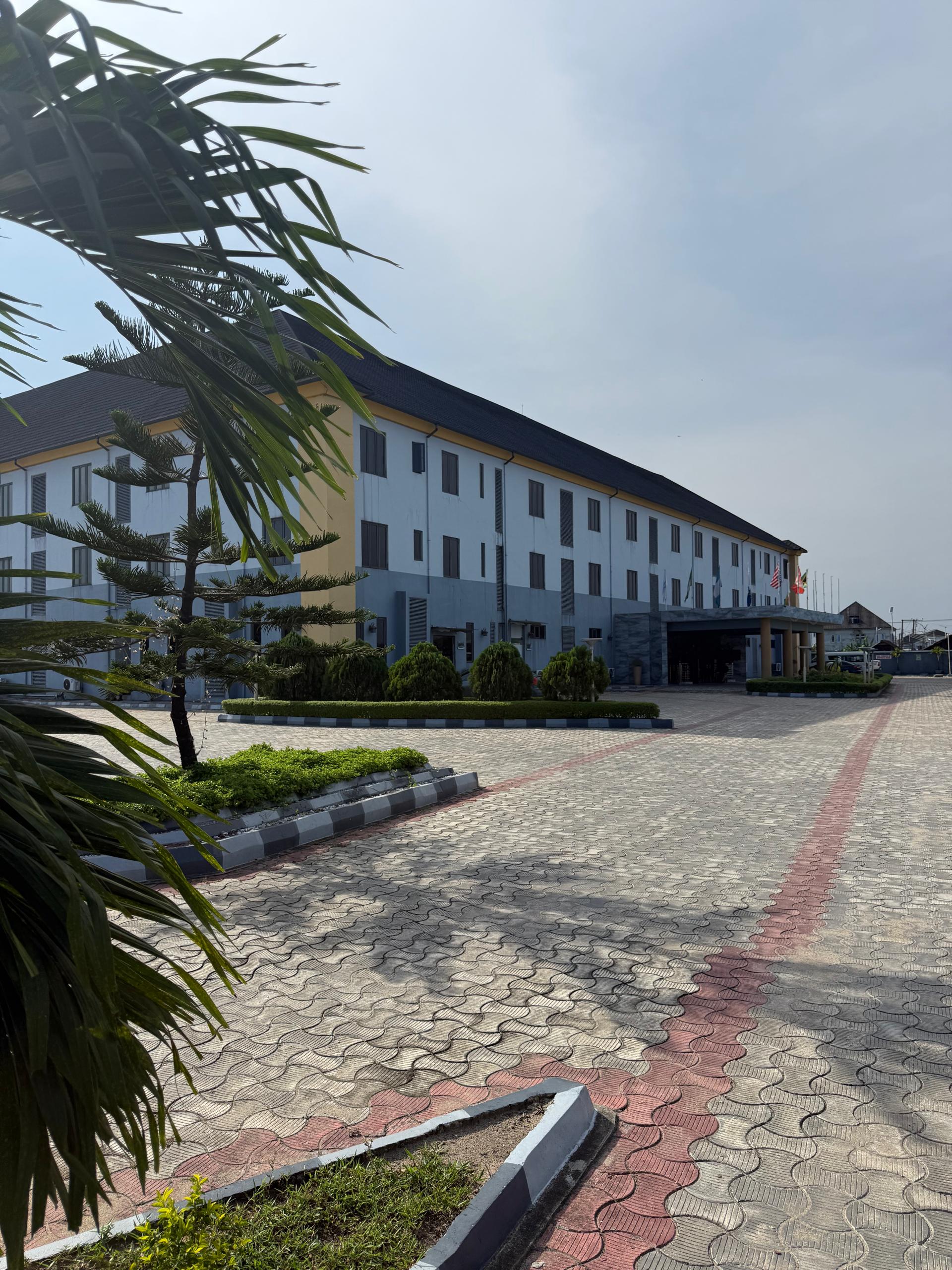 2ND SEMI PREMIUM APARTMENT