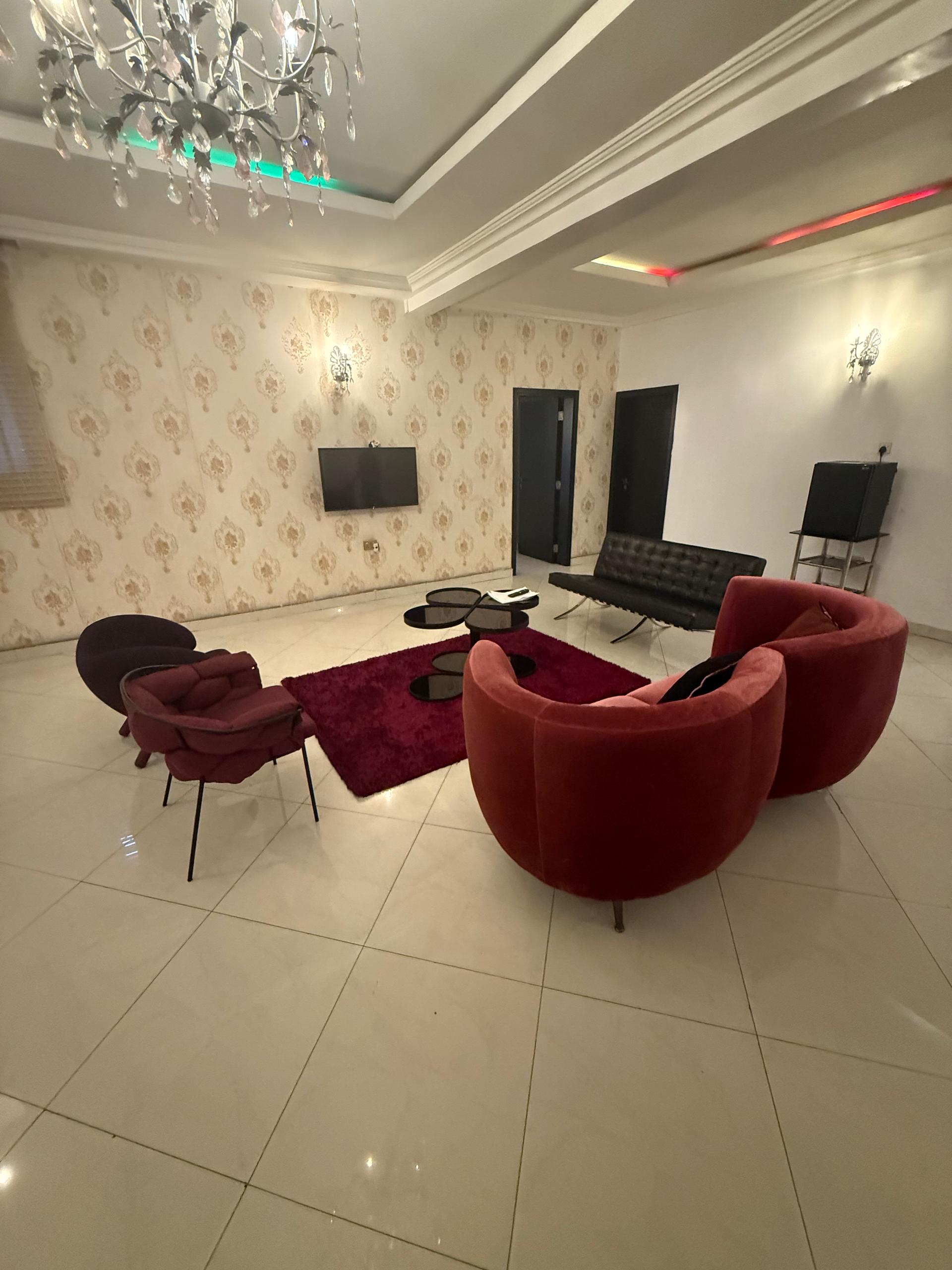 2ND SEMI PREMIUM APARTMENT