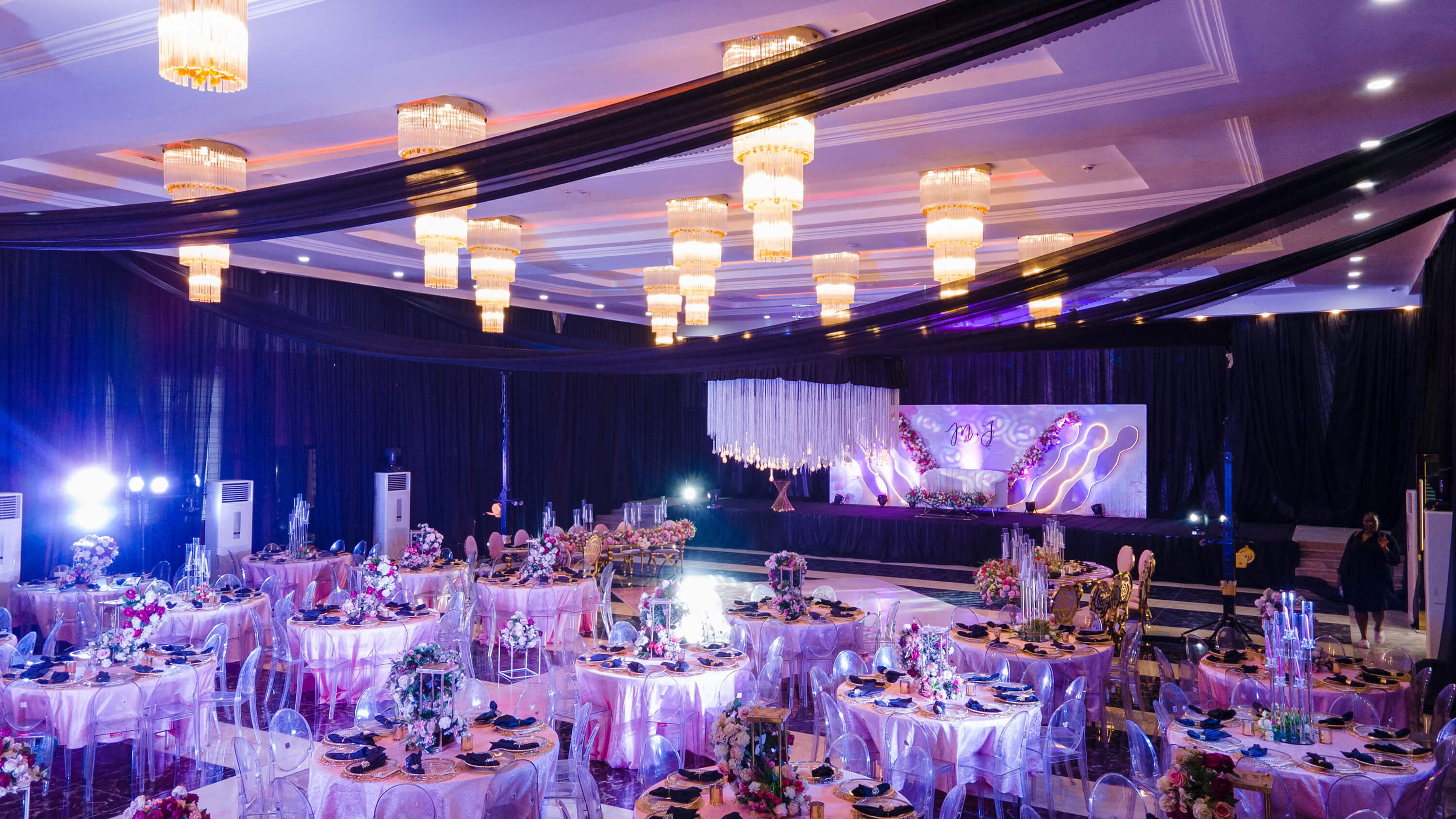 EXCLUSIVE SERENE HOTEL