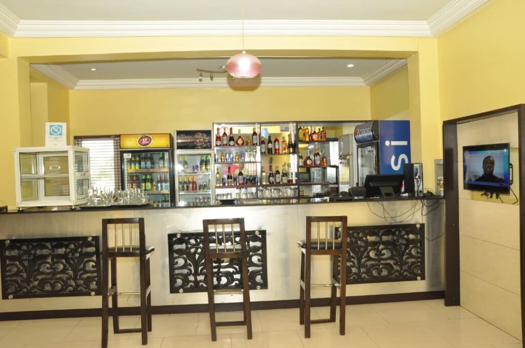 HOTEL FIDELMA