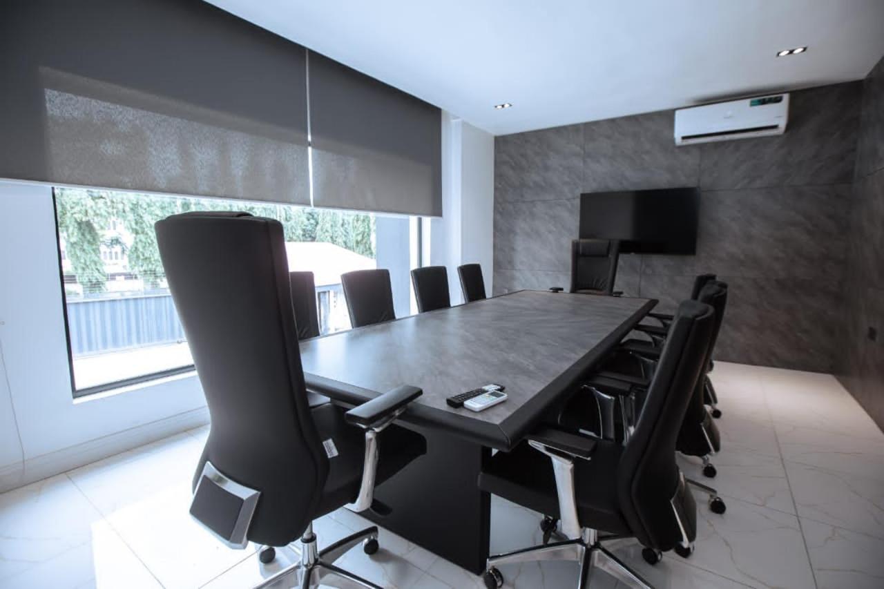 KNIGHTS BRIDGE HOTEL