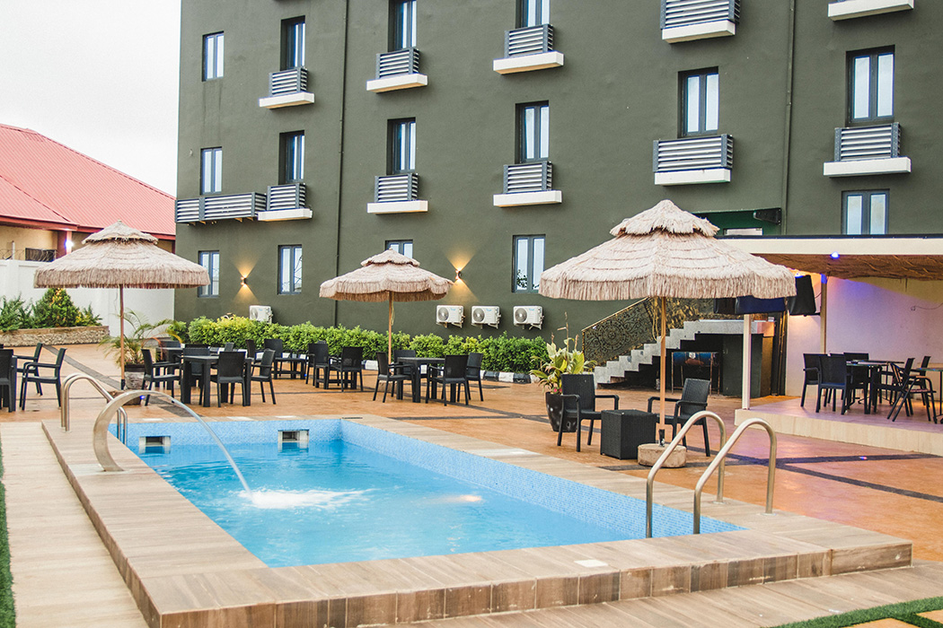 BON PLATINUM HOTEL