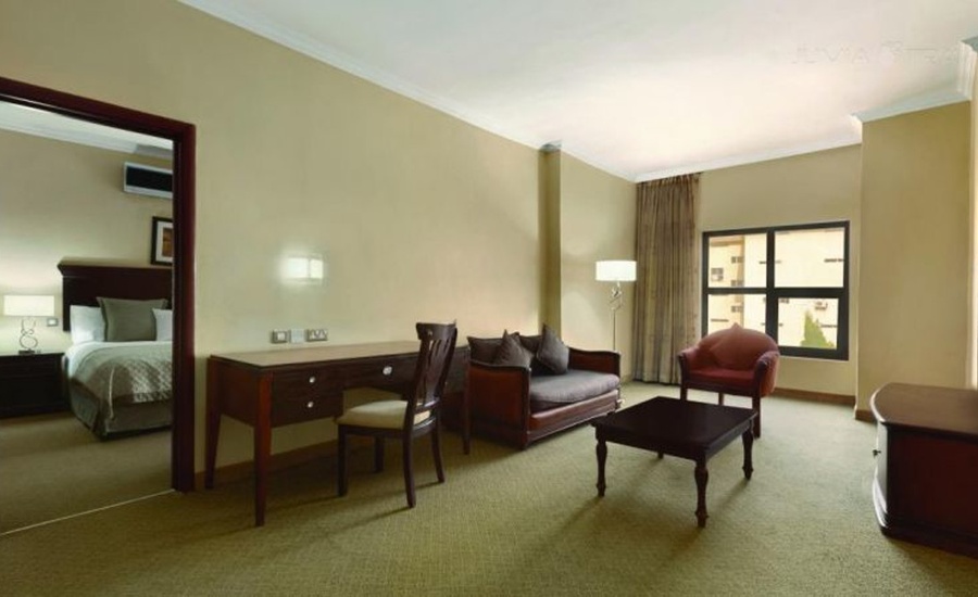 HAWTHORN SUITE