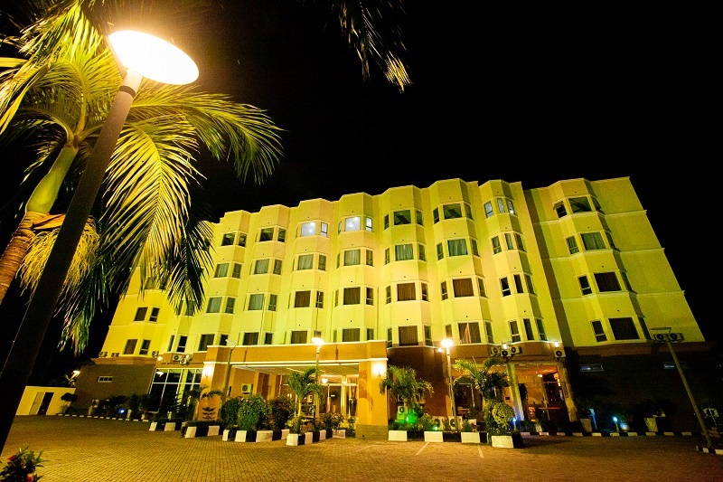 GENESIS REVENTON HOTEL