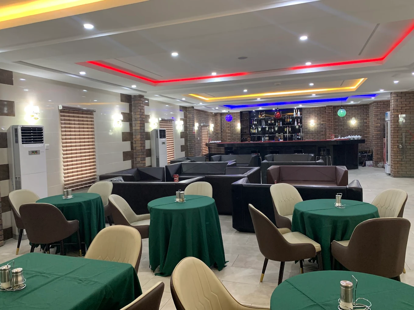 CASONI INTERNATIONAL HOTEL