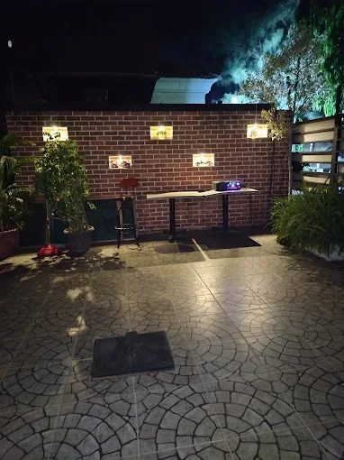 SINCLAIR GUEST HOUSE