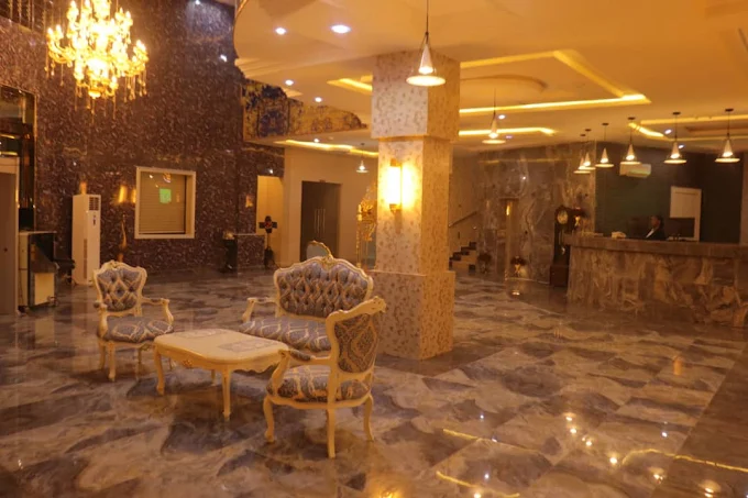 CANDELLUX IMEPRIAL HOTEL AND SUITES