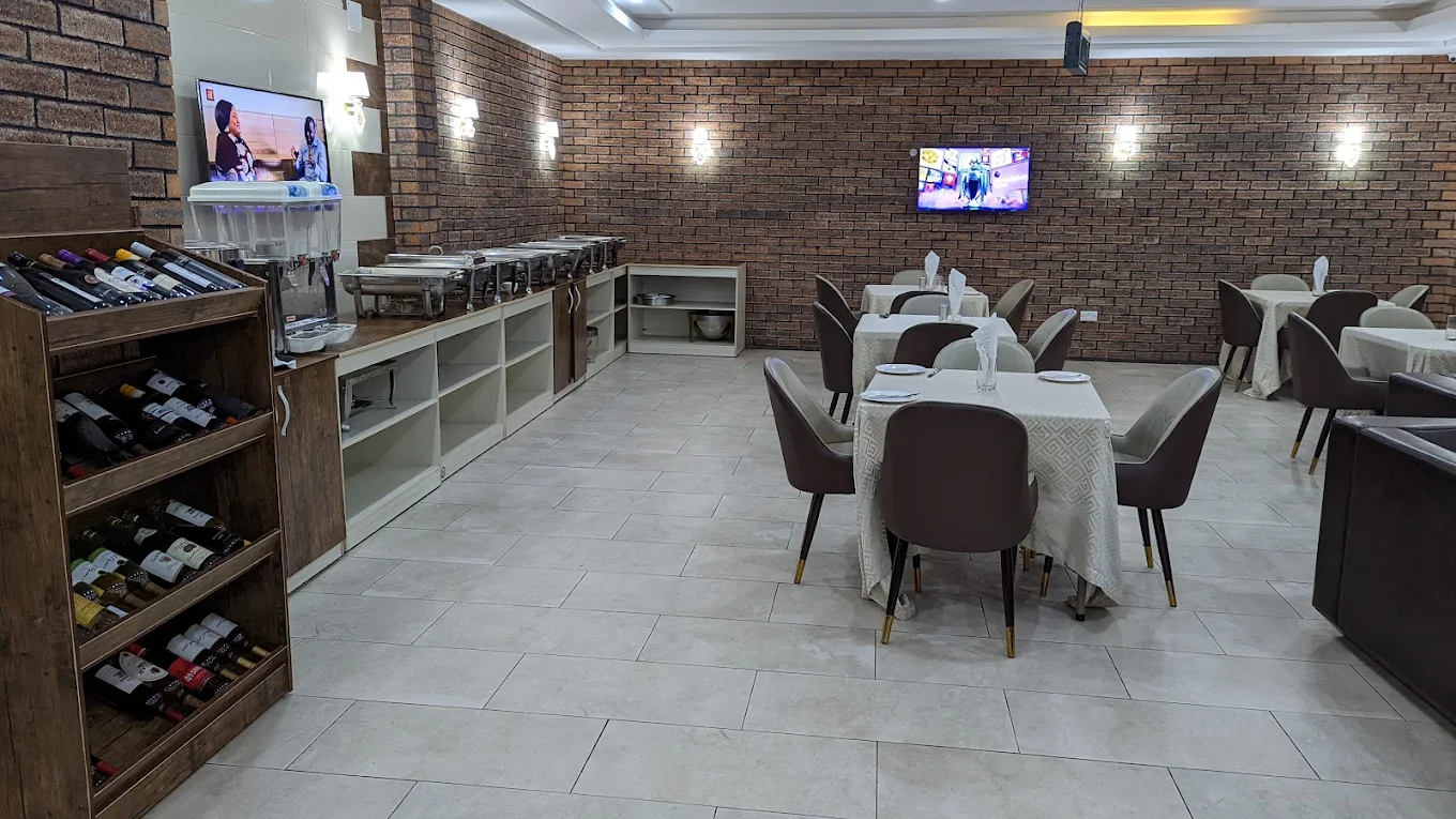 CASONI INTERNATIONAL HOTEL