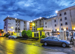 BOLTON WHITE HOTEL