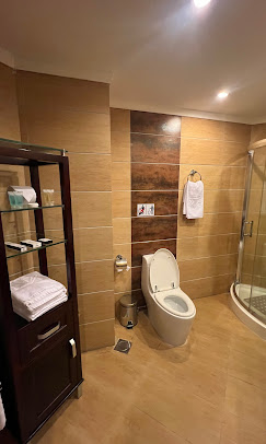 BLACK DIAMOND HOTEL
