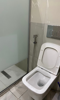 FORMULA 2 HOTEL & SUITES