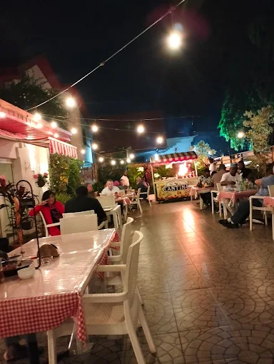 SINCLAIR GUEST HOUSE