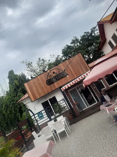 SINCLAIR GUEST HOUSE