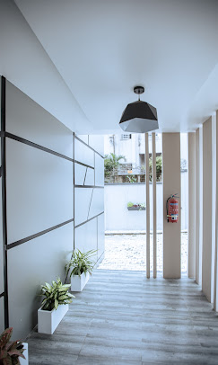 KNIGHTS BRIDGE HOTEL