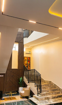 LUNAR SIGNATURE HOTEL