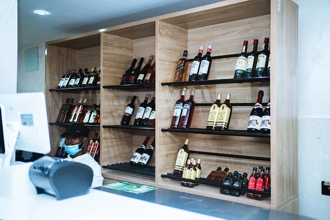 FORMULA 2 HOTEL & SUITES