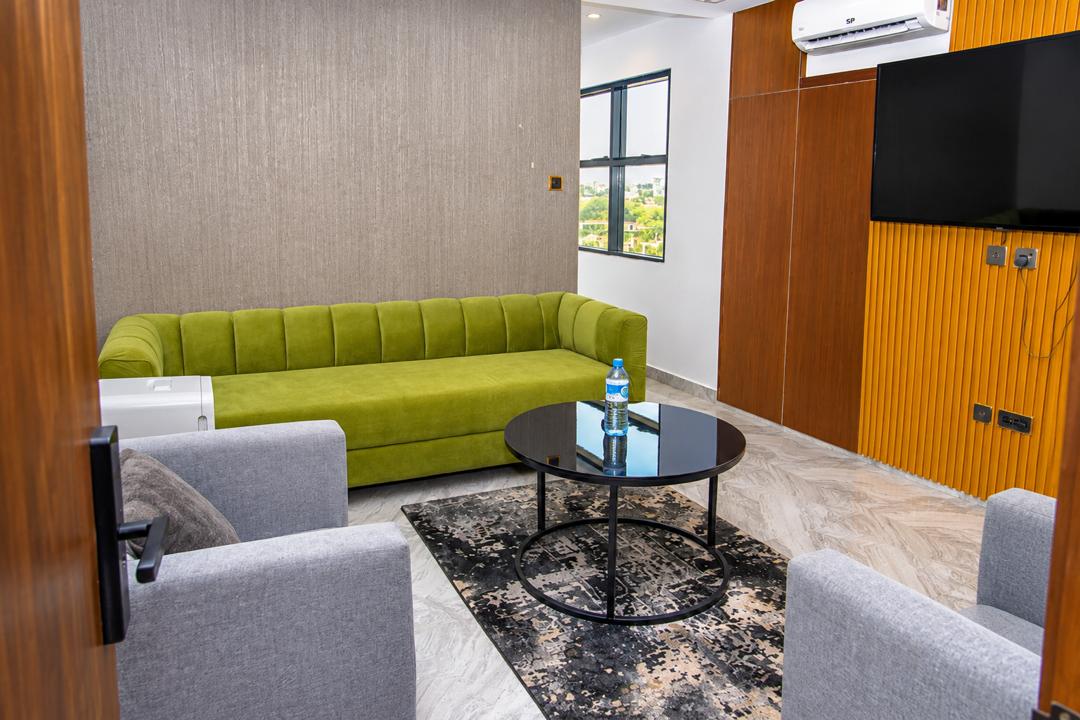 MINI SUITE