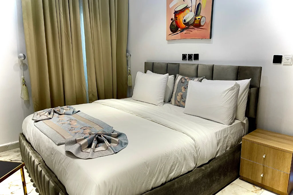 IMPERIAL STUDIO APARTMENT