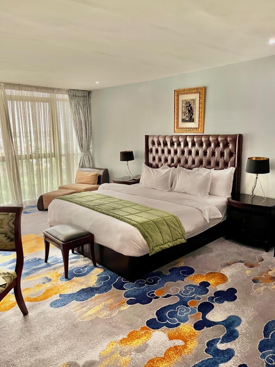 THE PRESIDENTIAL SUITE