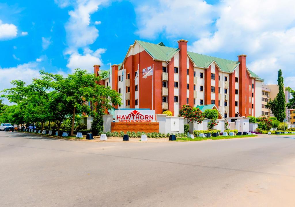 HAWTHORN SUITES BY WYNDHAM, ABUJA EMERGES NACO TOP PERFORMING HOTEL FOR 2023